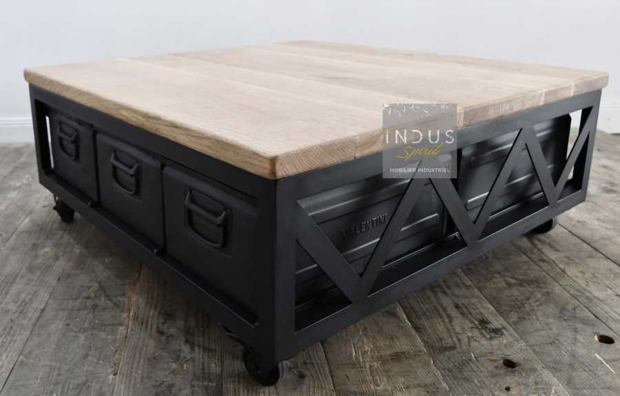 Table basse design industriel avec tiroir