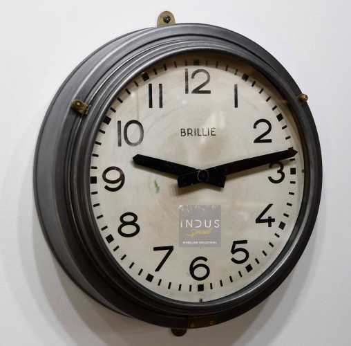 Horloge vintage Brillié